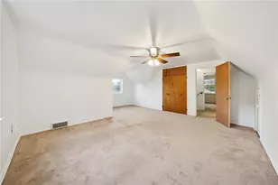 42 Barton Dr, Pittsburgh, PA 15221 - Photo 24