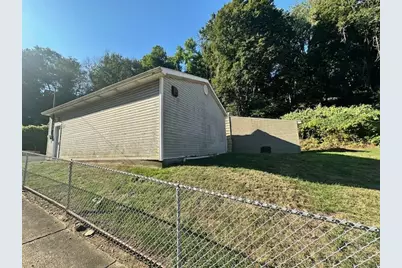 3221 Stafford St, Pittsburgh, PA 15204 - Photo 8