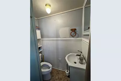 498 Elm Road, Ambridge, PA 15003 - Photo 14