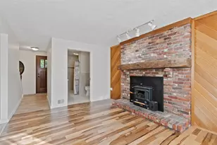 203 Nottingham Dr, Moon-Crescent Township, PA 15108 - Photo 14