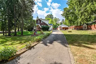 2307 Mt Royal Blvd, Pittsburgh, PA 15116 - Photo 24