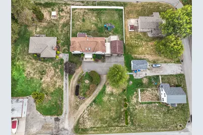 3706 50th St, Pulaski Township, PA 15066 - Photo 4