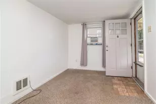 3816 Sunview Dr, Pittsburgh, PA 15227 - Photo 4