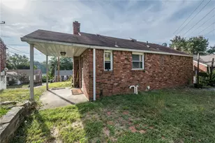 3816 Sunview Dr, Pittsburgh, PA 15227 - Photo 16