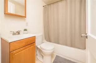 3816 Sunview Dr, Pittsburgh, PA 15227 - Photo 10