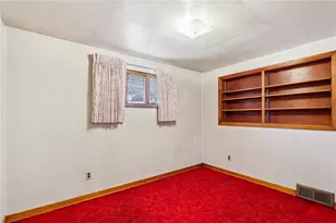 105 Parkwyn Dr, Elizabeth Twp/Boro, PA 15037 - Photo 16