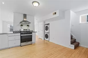 1824 Fox Wy, Pittsburgh, PA 15203 - Photo 14