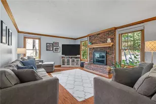 122 Rippling Brook Dr, Ohio Township, PA 15143 - Photo 2