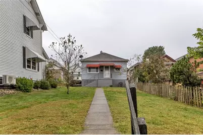 323 Sycamore Street, Vandergrift, PA 15690 - Photo 20