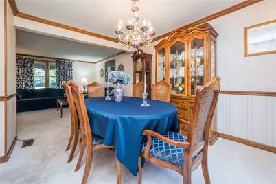 1005 Jeff Drive, South Park, PA 15129 - Photo 6