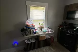 610 10th St, Pitcairn, PA 15140 - Photo 6