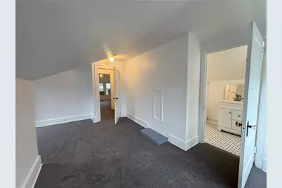 5835 Douglas St #3, Pittsburgh, PA 15217 - Photo 10