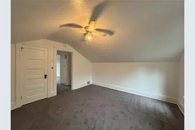 5835 Douglas St #3, Pittsburgh, PA 15217 - Photo 6