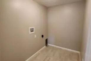 236 Horse Shoe Dr, Findlay Township, PA 15026 - Photo 24