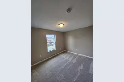 236 Horse Shoe Dr, Findlay Township, PA 15026 - Photo 18