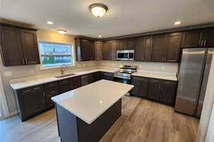 236 Horse Shoe Dr, Findlay Township, PA 15026 - Photo 8