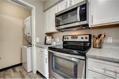 35 Highland Rd, Bethel Park, PA 15102 - Photo 40