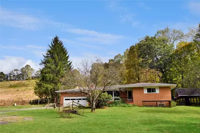 222 Gas Company Rd, Kirby - Mount Morris, PA 15349 - Photo 4