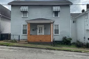 429 E Washington St, Rochester, PA 15074 - Photo 1