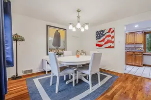 1010 Greenlawn Dr, Pittsburgh, PA 15216 - Photo 8