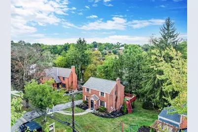 1010 Greenlawn Dr, Pittsburgh, PA 15216 - Photo 46