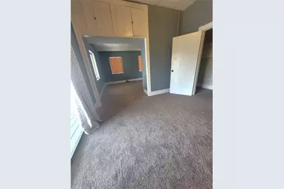 12 E Meyers St, Pittsburgh, PA 15210 - Photo 12