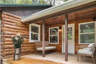 155 Harrold St, Hempfield Township, PA 15644 - Photo 2