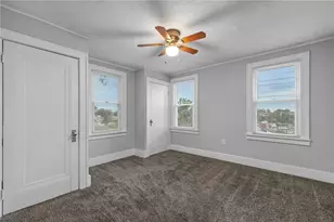 2923-2925 Brownsville Rd, Pittsburgh, PA 15227 - Photo 10