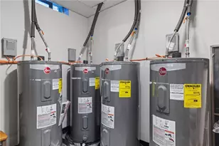 2923-2925 Brownsville Rd, Pittsburgh, PA 15227 - Photo 32