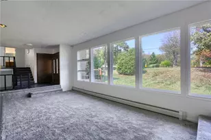 212 Ridgeway Dr, Economy, PA 15005 - Photo 10