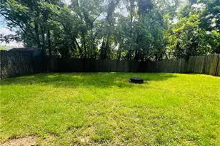 543 Burton Dr, Pittsburgh, PA 15235 - Photo 24