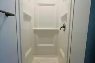 543 Burton Dr, Pittsburgh, PA 15235 - Photo 16