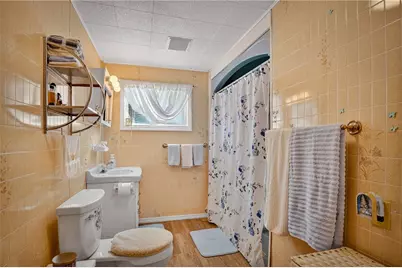 1439 W Wylie Ave, Canton Township, PA 15301 - Photo 14