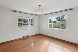 111 Maryal Dr, Pittsburgh, PA 15236 - Photo 16