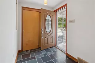 111 Maryal Dr, Pittsburgh, PA 15236 - Photo 8