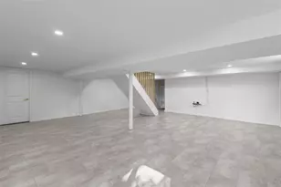 306 Dorseyville Rd, Pittsburgh, PA 15215 - Photo 30