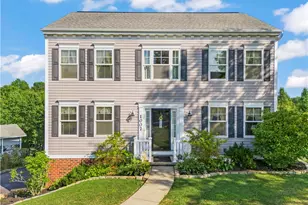 1007 Greenfield Dr, Cecil, PA 15317 - Photo 1