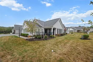 1071 Sandy Rdg Dr, Buffalo Township, PA 16055 - Photo 1