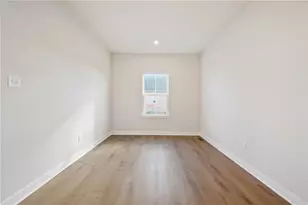 1053 Black Sands Dr, Penn Twp, PA 15644 - Photo 16