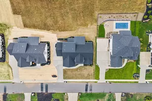 1037 Skyline Dr, Cecil, PA 15317 - Photo 46