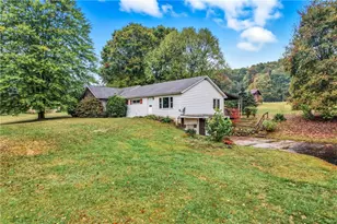 252 Beatty School Rd, Perry Township, PA 16130 - Photo 2