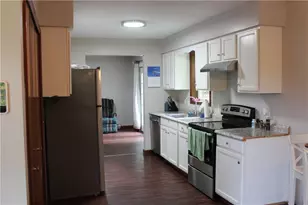 6 Short St, Stoneboro, PA 16153 - Photo 4