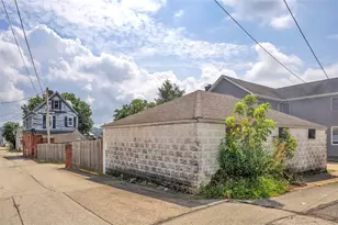 87 Castner Ave, Donora, PA 15033 - Photo 22