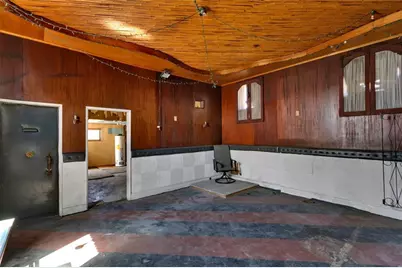 87 Castner Ave, Donora, PA 15033 - Photo 6