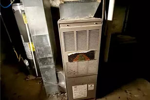 709 Darlington, Jeannette, PA 15644 - Photo 18