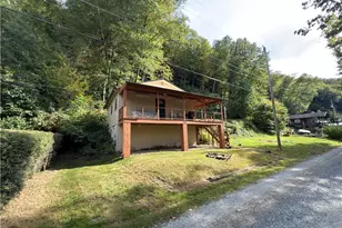 876 N Tunnel Rd, Richland Township, PA 16374 - Photo 8