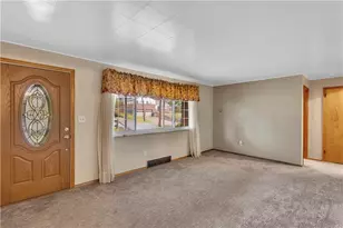 216 College Park Dr, Monroeville, PA 15146 - Photo 2