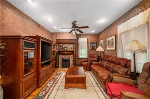 227 Aggas Rd, Center Township, PA 16061 - Photo 22