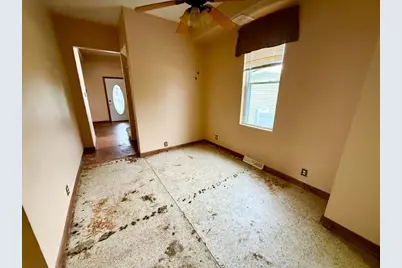 412 E Cedar, Connellsville, PA 15425 - Photo 16