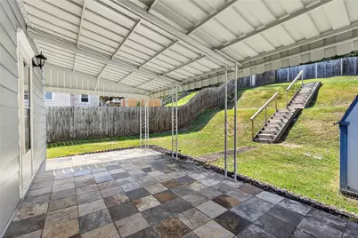 1141 Cloverfield Dr, Pittsburgh, PA 15227 - Photo 14